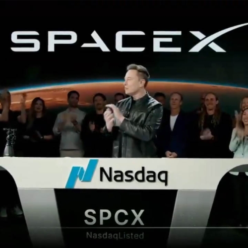 SpaceX上市首日市值突破2.1万亿美元：史上最大IPO的狂欢与隐忧